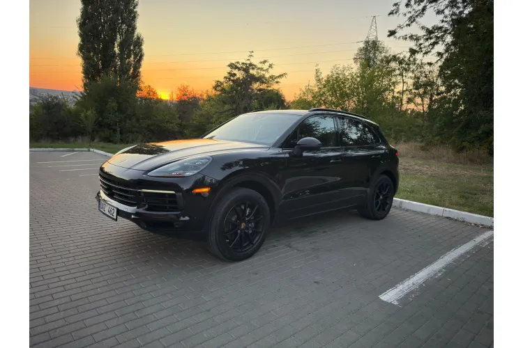 Porsche Cayenne E-Hybrid (2019) Porsche Cayenne E-Hybrid (2019)