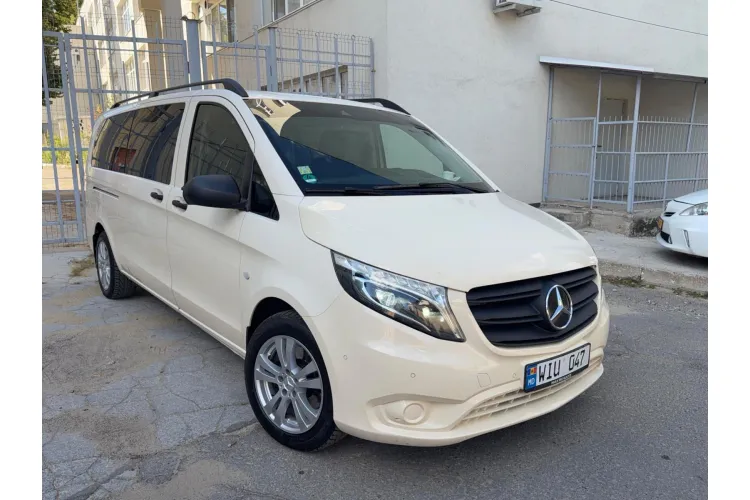 Mercedes Benz V 4x4 (2020) Mercedes Benz V 4x4 (2020)