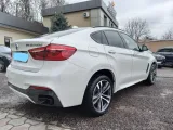 BMW  X6