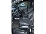 Mercedes V 300 (с водителем)